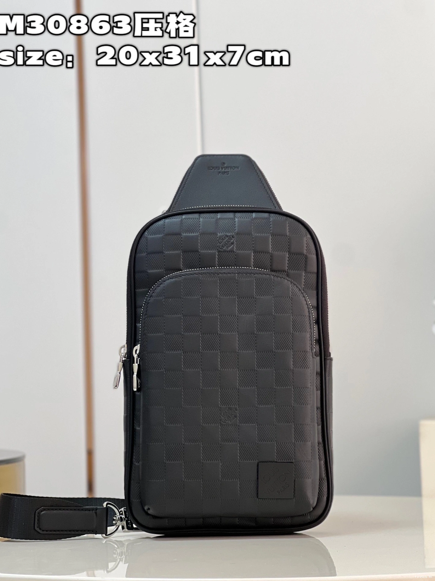 First bag ru Avenue LOUIS Slingbag VUITTON NM 0710